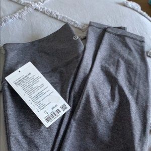 Lulu Lemon Wunder Under High Rise tights 28”
